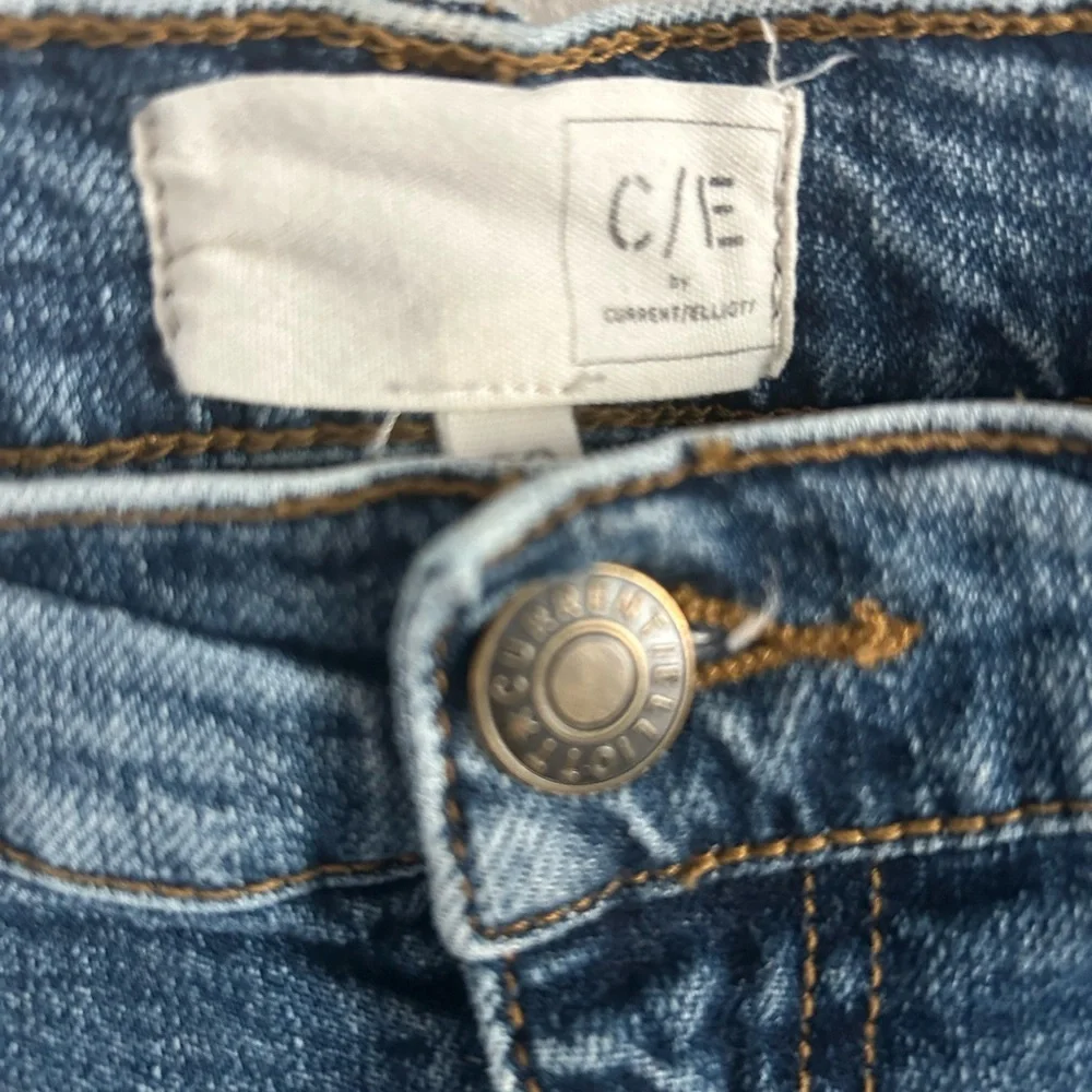 Current/Elliot Original Boyfriend Jeans Size 29 - Picture 6 of 8